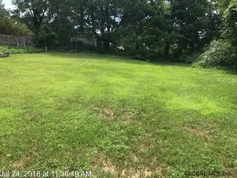 44 Steers Ave, Schenectady, NY 12304 photo 5