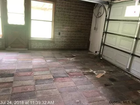 44 Steers Ave, Schenectady, NY 12304 photo 16