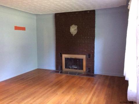 27 Bluff Rd, Schenectady, NY 12306 photo 6