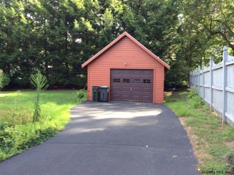 27 Bluff Rd, Schenectady, NY 12306 photo 15