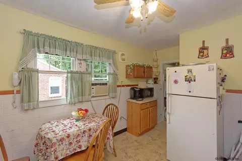 1345 Keyes Ave, Schenectady, NY 12309 photo 15