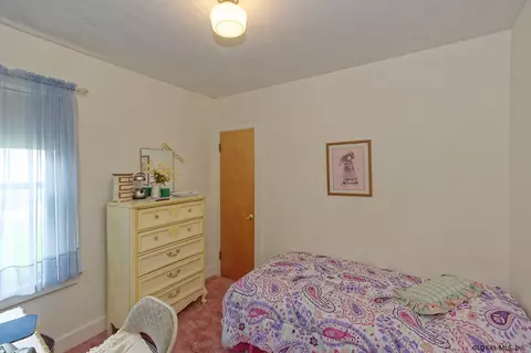 1345 Keyes Ave, Schenectady, NY 12309 photo 19