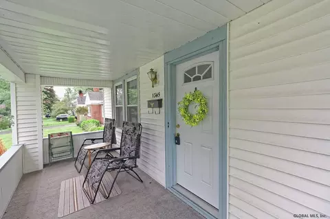 1345 Keyes Ave, Schenectady, NY 12309 photo 6