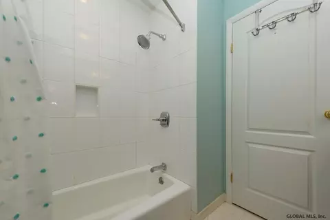 37 Devon Rd, Delmar, NY 12054 photo 16