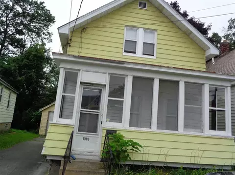 1302 10th Ave, Schenectady, NY 12303 photo 2