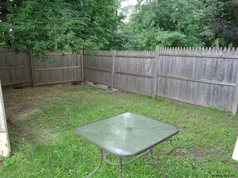 1302 10th Ave, Schenectady, NY 12303 photo 3