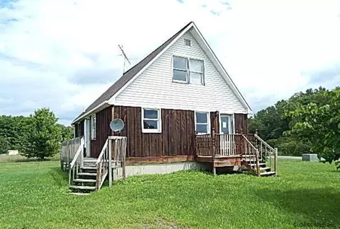 69 Morgans Ln, Comstock, NY 12821 photo 1
