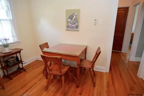 301 Patrick Ct, Schenectady, NY 12304 photo 20