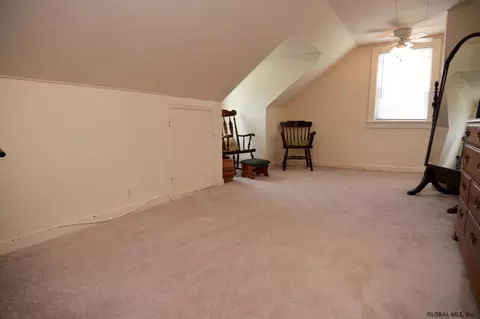 301 Patrick Ct, Schenectady, NY 12304 photo 38