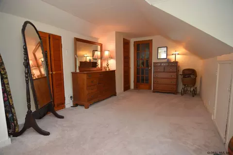 301 Patrick Ct, Schenectady, NY 12304 photo 36