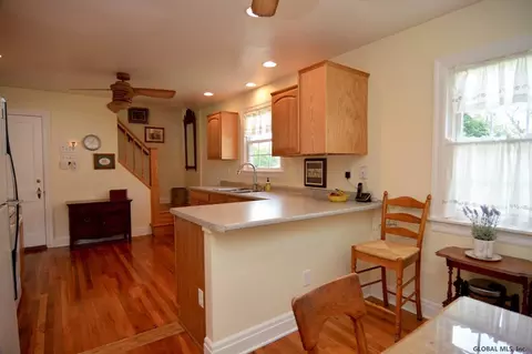 301 Patrick Ct, Schenectady, NY 12304 photo 18