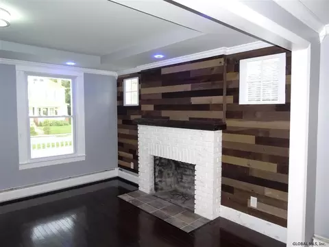 719 Decamp Ave, Schenectady, NY 12309 photo 13