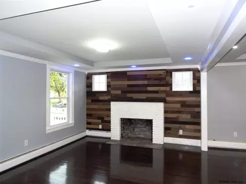 719 Decamp Ave, Schenectady, NY 12309 photo 8