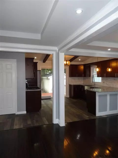 719 Decamp Ave, Schenectady, NY 12309 photo 18
