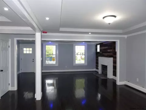 719 Decamp Ave, Schenectady, NY 12309 photo 16