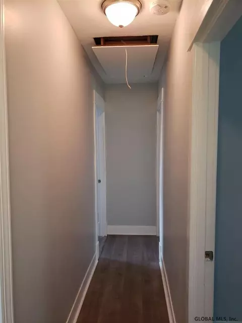 24 Wilson Ave, Schenectady, NY 12304 photo 8