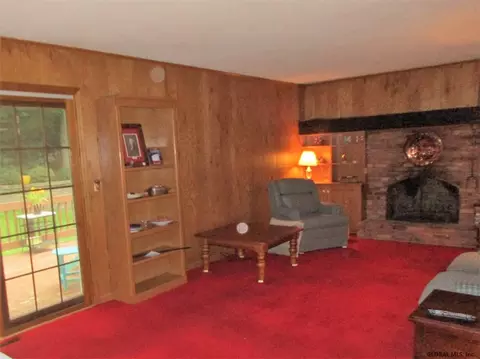 1907 Evva Dr, Schenectady, NY 12303 photo 17