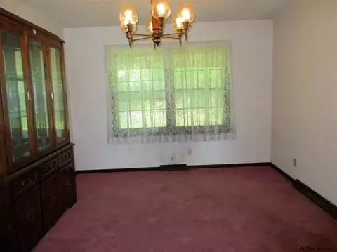 1907 Evva Dr, Schenectady, NY 12303 photo 10