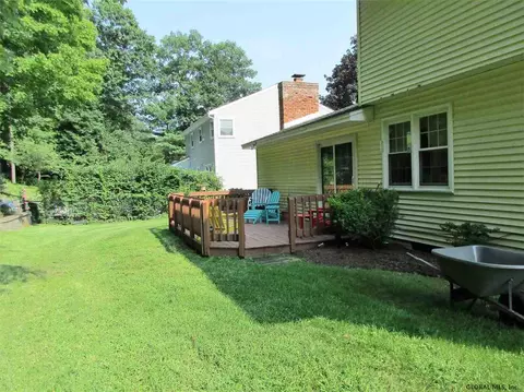 1907 Evva Dr, Schenectady, NY 12303 photo 30