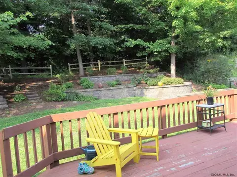 1907 Evva Dr, Schenectady, NY 12303 photo 29