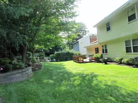 1907 Evva Dr, Schenectady, NY 12303 photo 26