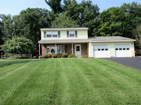 1907 Evva Dr, Schenectady, NY 12303 photo 1