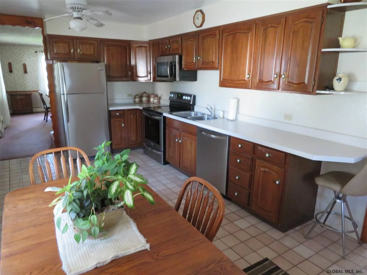 1085 Roberta Rd, Schenectady, NY 12303 photo 9