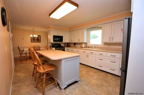6 Bascom Dr, Fort Edward, NY 12828 photo 3