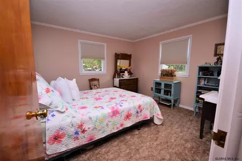 6 Bascom Dr, Fort Edward, NY 12828 photo 9