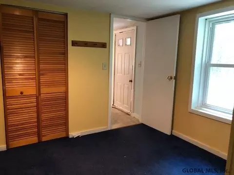 116 Old Post Rd, Malta, NY 12020 photo 6