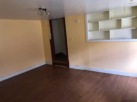 1021 Eastern Ave, Schenectady, NY 12308 photo 10