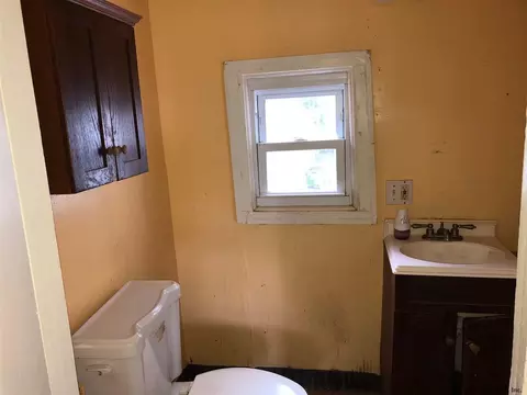 1021 Eastern Ave, Schenectady, NY 12308 photo 11