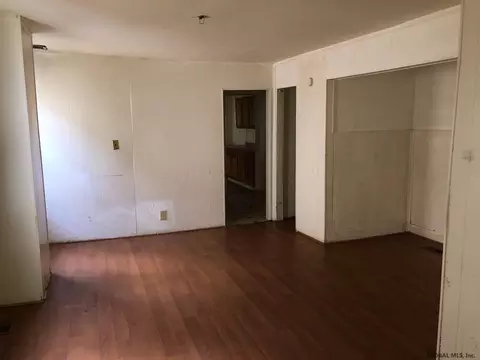 1021 Eastern Ave, Schenectady, NY 12308 photo 9