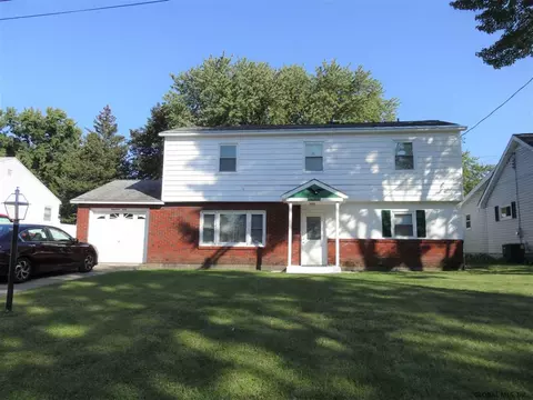140 Clement Ave, Schenectady, NY 12304 photo 1