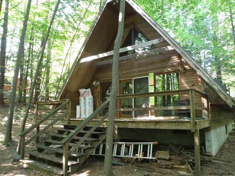 1 Skipper Ln, Corinth, NY 12822 photo 1