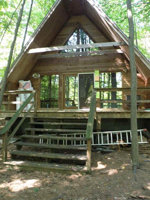 1 Skipper Ln, Corinth, NY 12822 photo 9