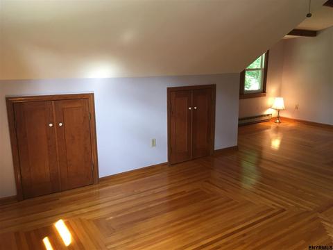 18 Gleason Rd, Schenectady, NY 12302 photo 17