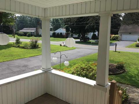 18 Gleason Rd, Schenectady, NY 12302 photo 4