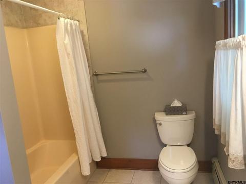18 Gleason Rd, Schenectady, NY 12302 photo 15