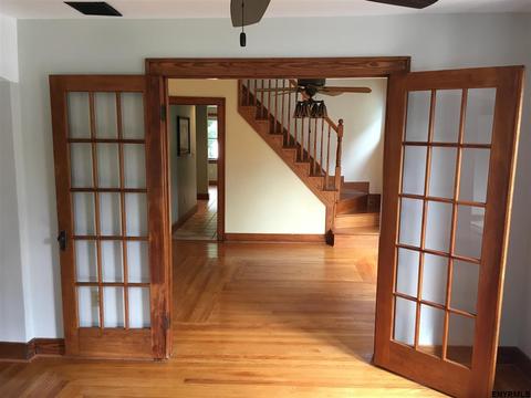 18 Gleason Rd, Schenectady, NY 12302 photo 6