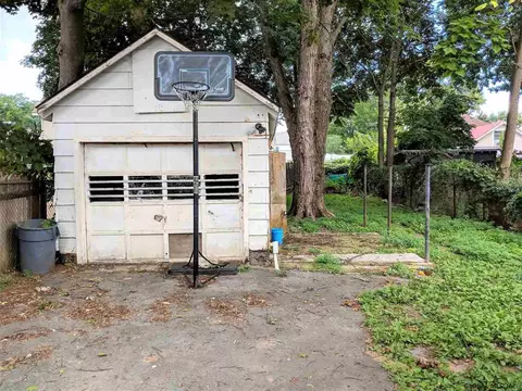 258 Cherry St, Schenectady, NY 12306 photo 8