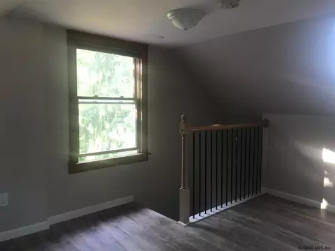 42 Jackson Ave, Schenectady, NY 12304 photo 17