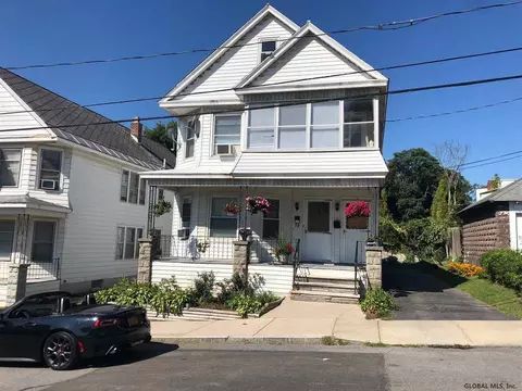 2 Lomasney Ave, Schenectady, NY 12308 photo 1