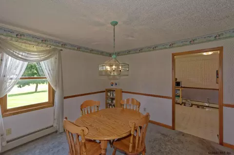 12 Gleneagles Blvd, Ballston Lake, NY 12019 photo 4