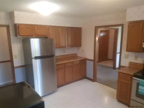 12 Gleneagles Blvd, Ballston Lake, NY 12019 photo 6