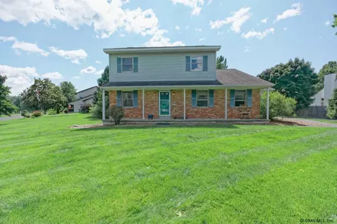 12 Gleneagles Blvd, Ballston Lake, NY 12019 photo 1