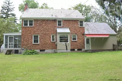 8 Westover Rd, Slingerlands, NY 12159 photo 28