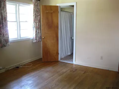 17 Bartlett Ln, Delmar, NY 12054 photo 10