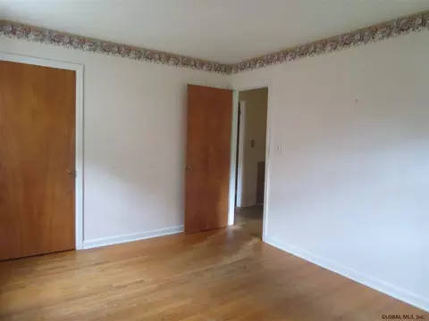 17 Bartlett Ln, Delmar, NY 12054 photo 14