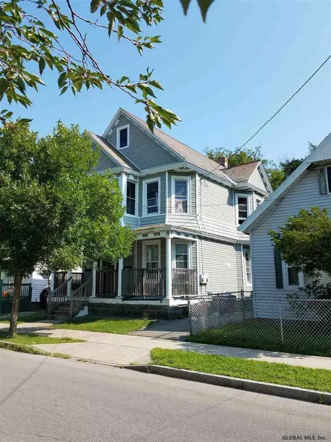 809 Locust Ave, Schenectady, NY 12307 photo 2